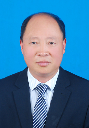 <a href='http://hzzczb.cn/tags/第一完全學校/' target='_blank'><u>南陽市第一完全學校</u></a>高中部校長羅東