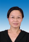 王春勤：高級(jí)教師，國(guó)家級(jí)骨干教師，語(yǔ)文學(xué)科
